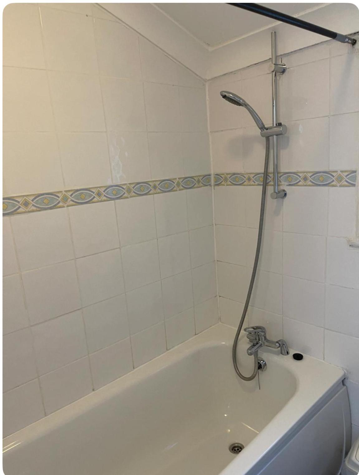 Lovely Room In Tottenham London Exterior photo